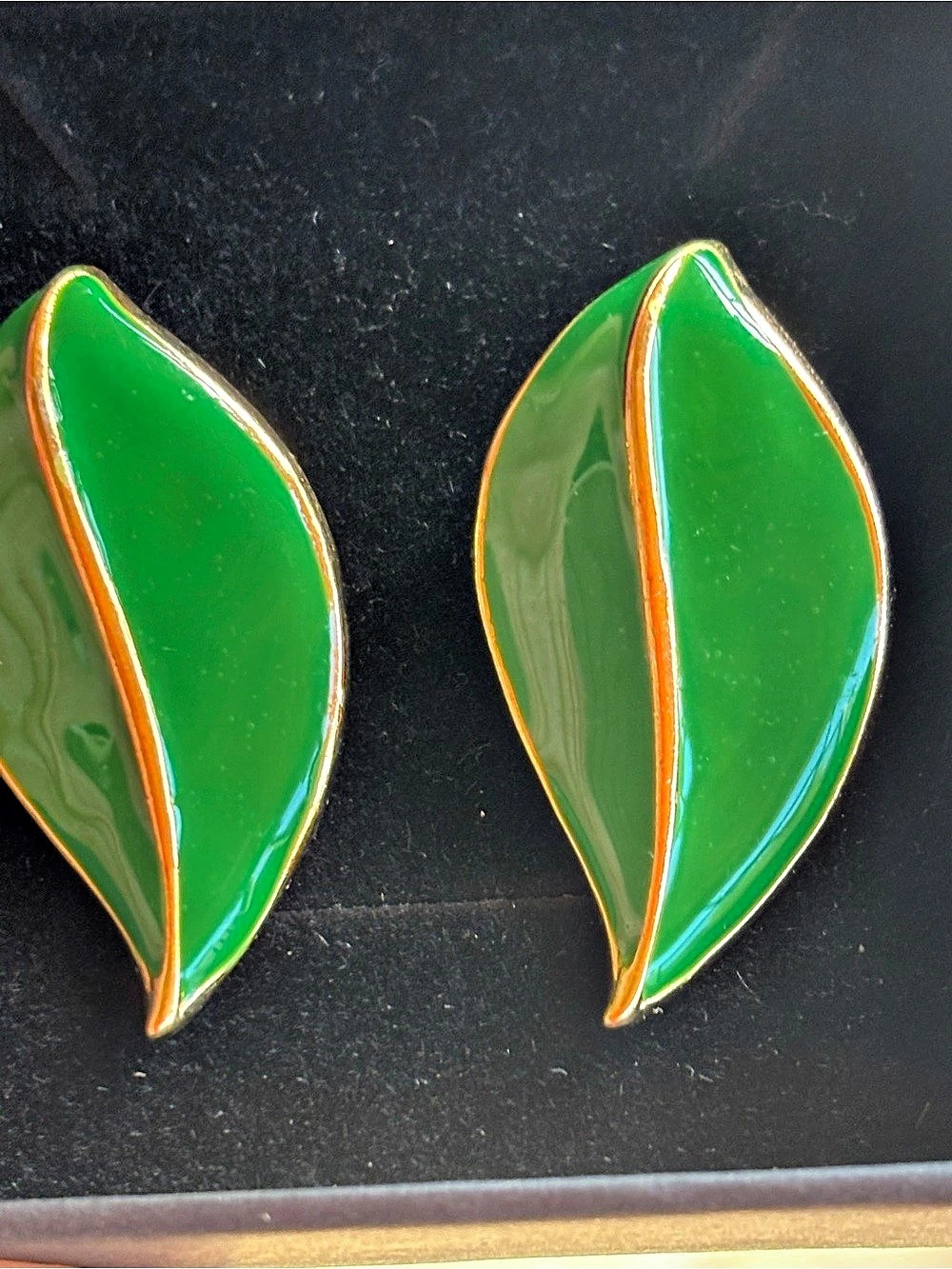 Green & Gold Leaf Earrings Like New